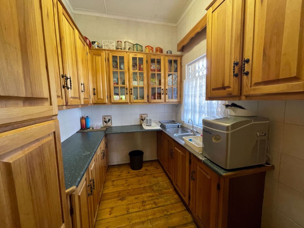 House for sale in Machadodorp, Mpumalanga - 1DS1736326