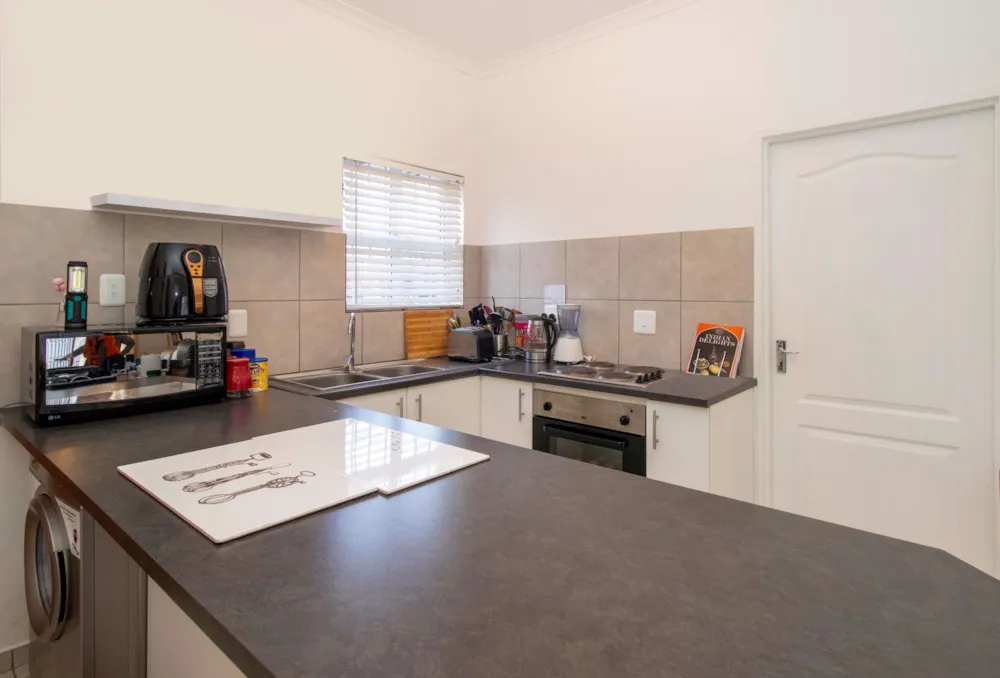 Security estate home let in Stellenbosch - STL1719844 Security estate home let in Stellenbosch - STL1719844