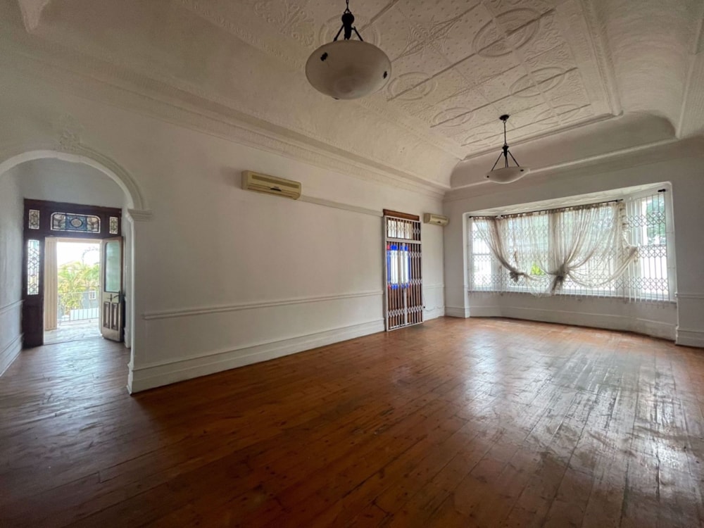 House for sale in Essenwood - 1DA1578744 House for sale in Essenwood - 1DA1578744