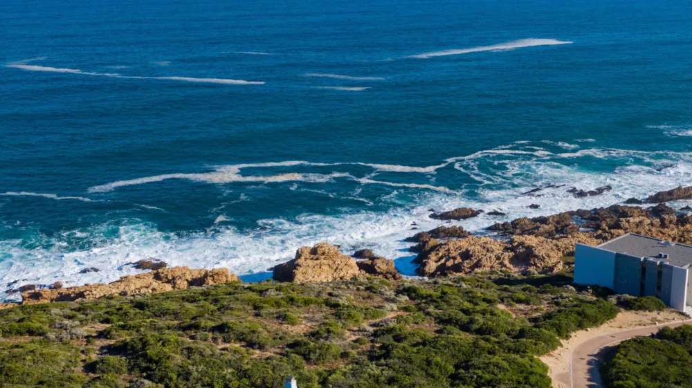Residential vacant land for sale in Pinnacle Point Golf Estate - 1MB1578397