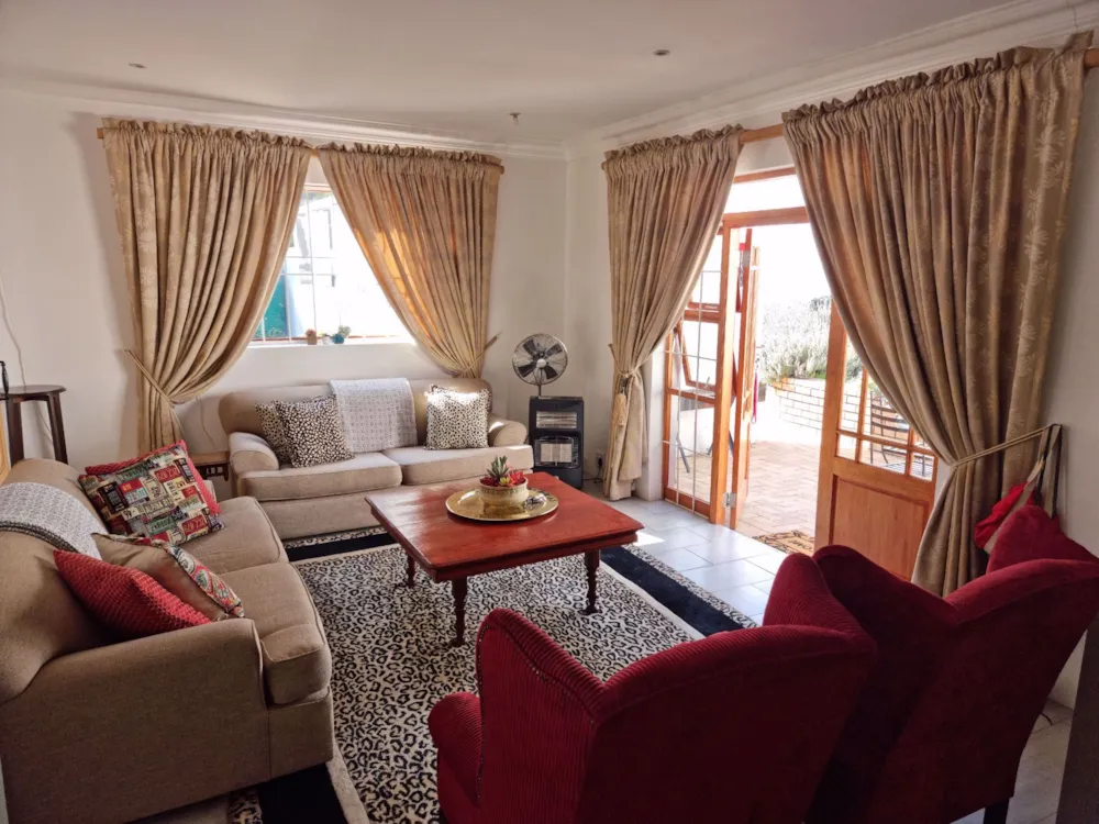 Cottage let in Craighall Park - JBL1719596 Cottage let in Craighall Park - JBL1719596