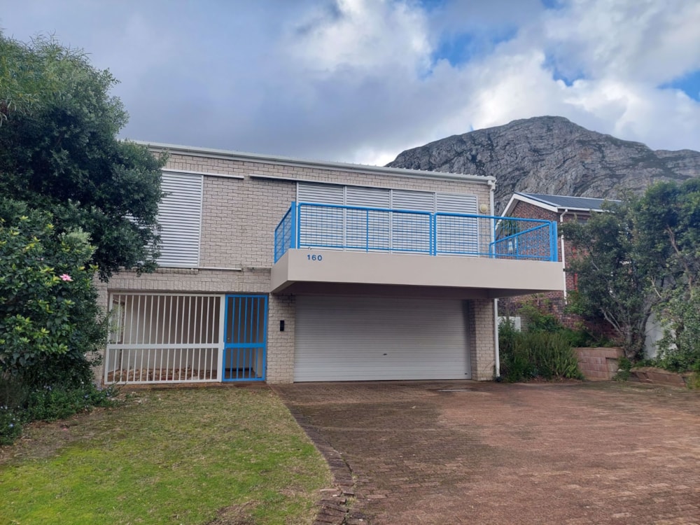 House let in Voelklip - ONL1617688 House let in Voelklip - ONL1617688