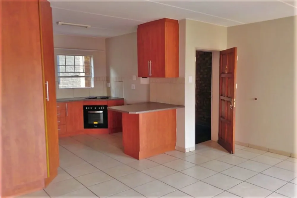 Townhouse for sale in Die Heuwel - 1WD1620493 Townhouse for sale in Die Heuwel - 1WD1620493
