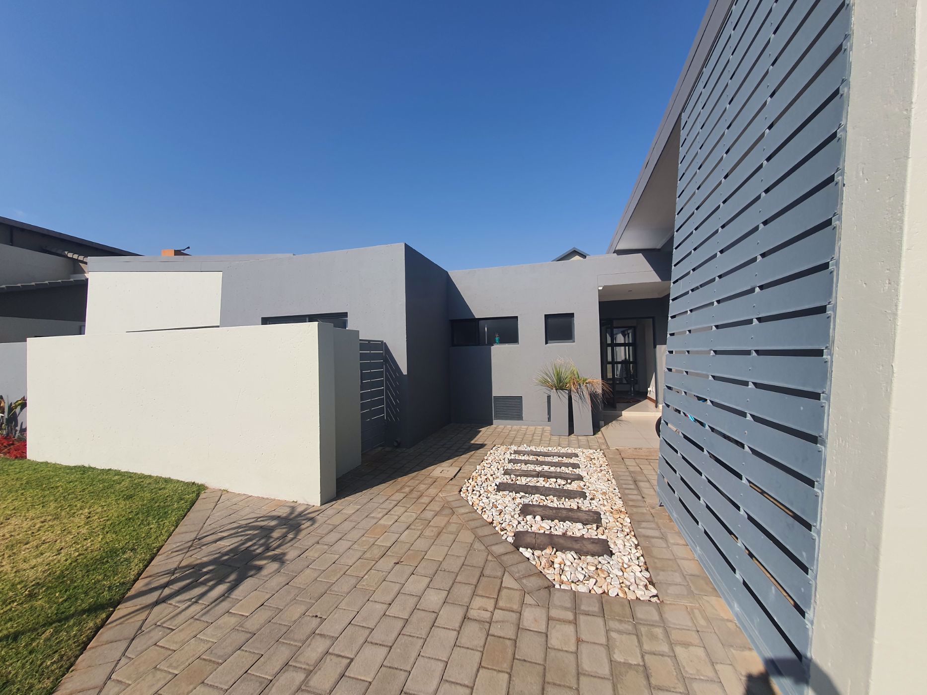 House for sale in Midstream Estate - CN1742391