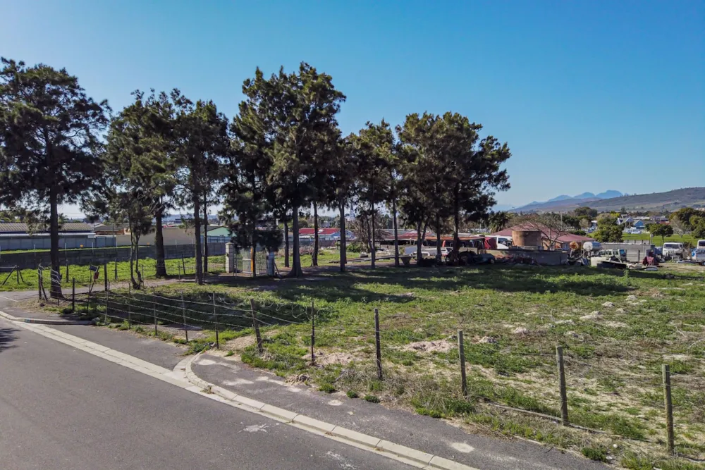 Vacant land for sale in Brantwood - 1KV1579254