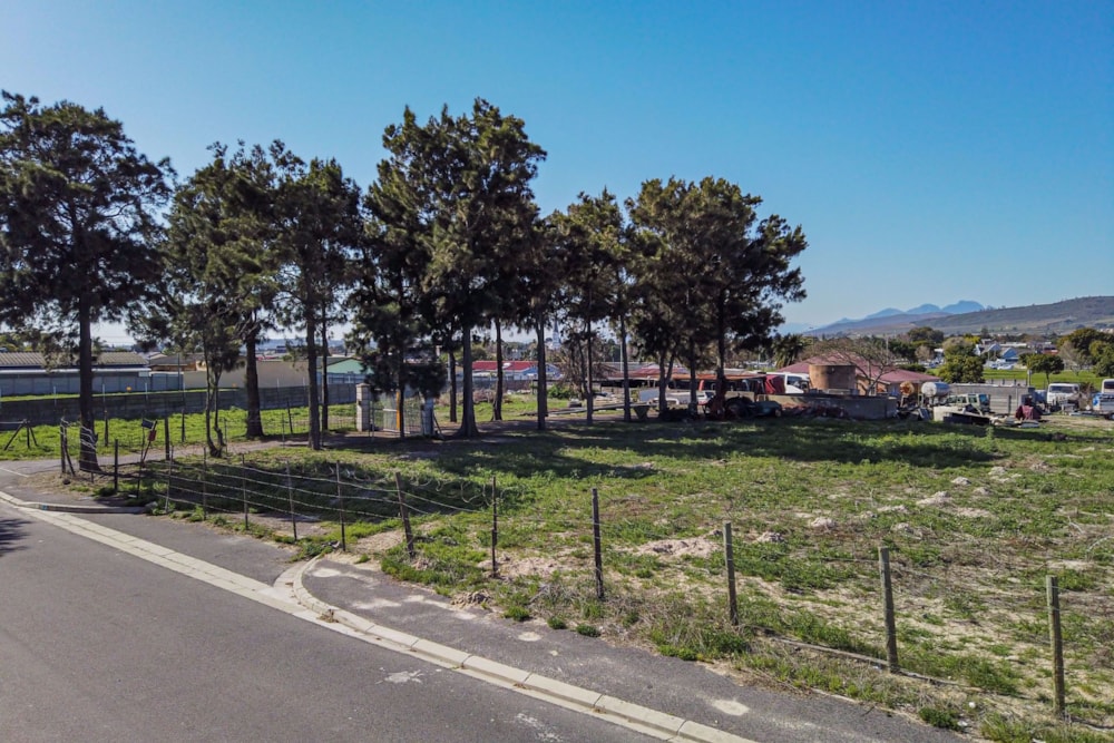 Vacant land for sale in Brantwood - 1KV1579254