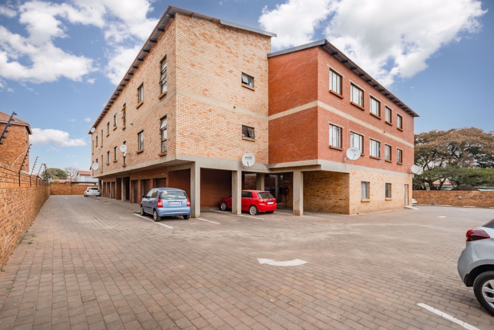 Apartment for sale in Kempton Park - KTP1734359