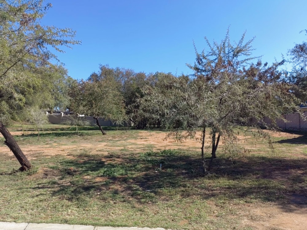 Vacant land sold in Wesbank, Oudtshoorn - 1OU1577745