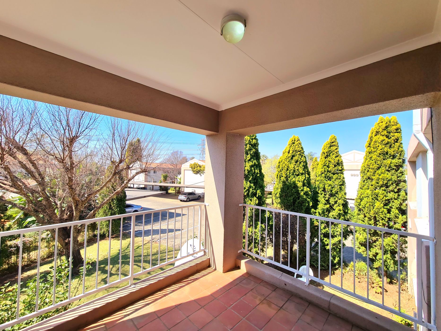 Apartment let in Morningside, Sandton - JBL1709128