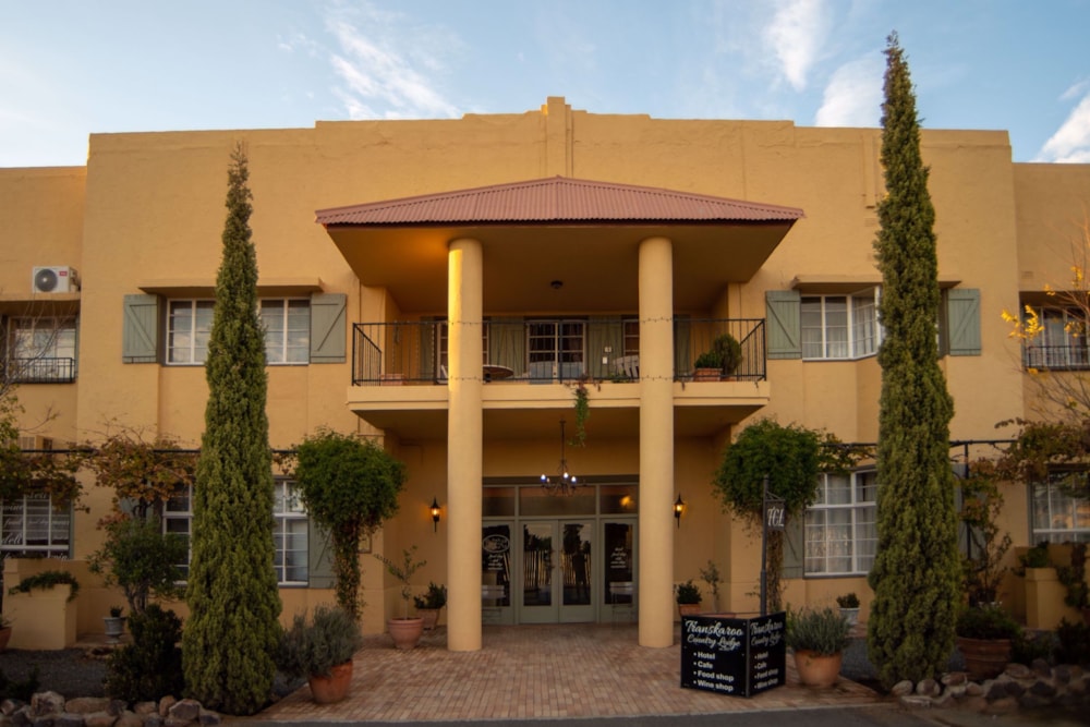 Country hotel for sale in Britstown - 1KK1579245 Country hotel for sale in Britstown - 1KK1579245