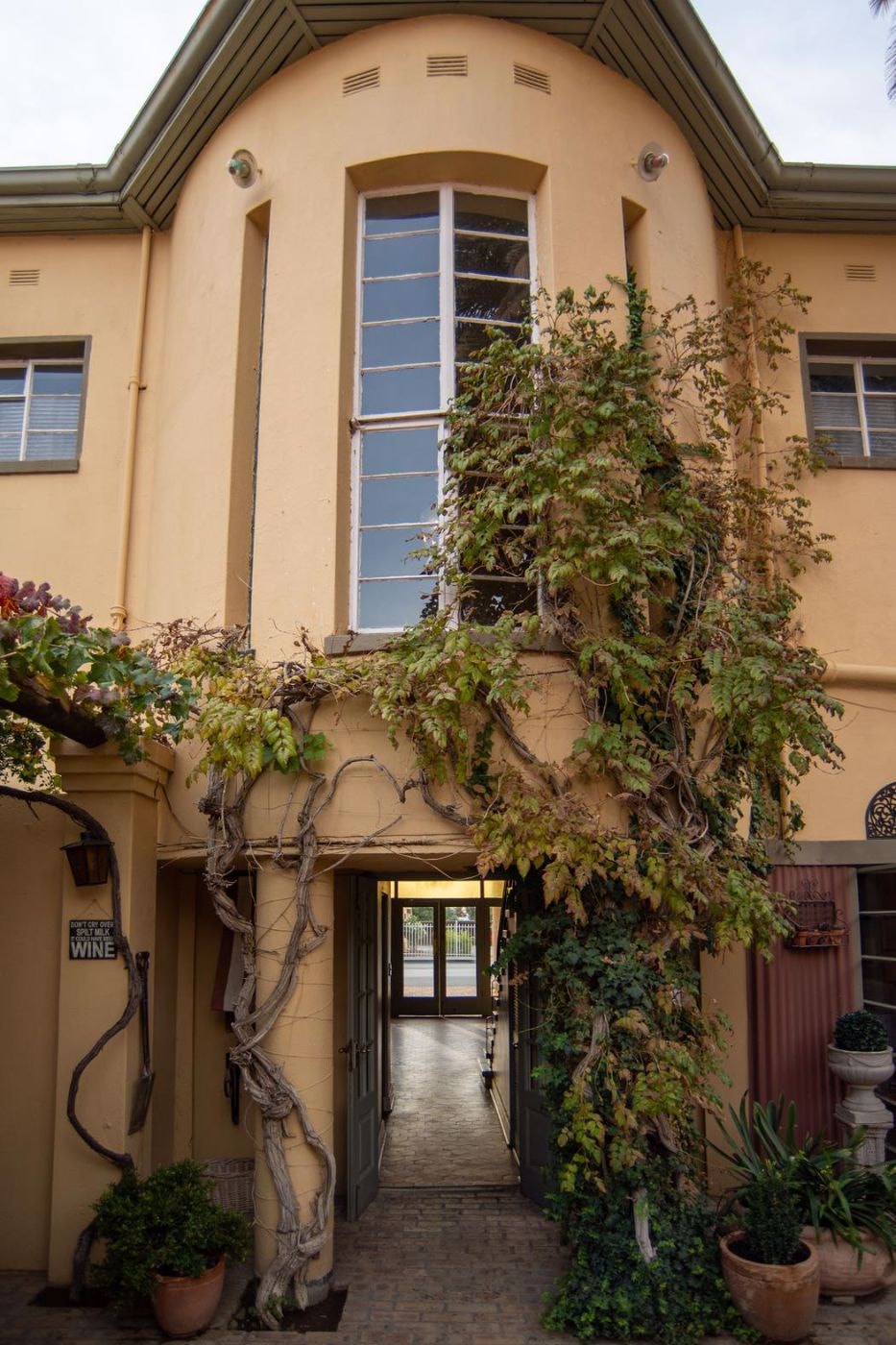 Country hotel for sale in Britstown - 1KK1579245 Country hotel for sale in Britstown - 1KK1579245