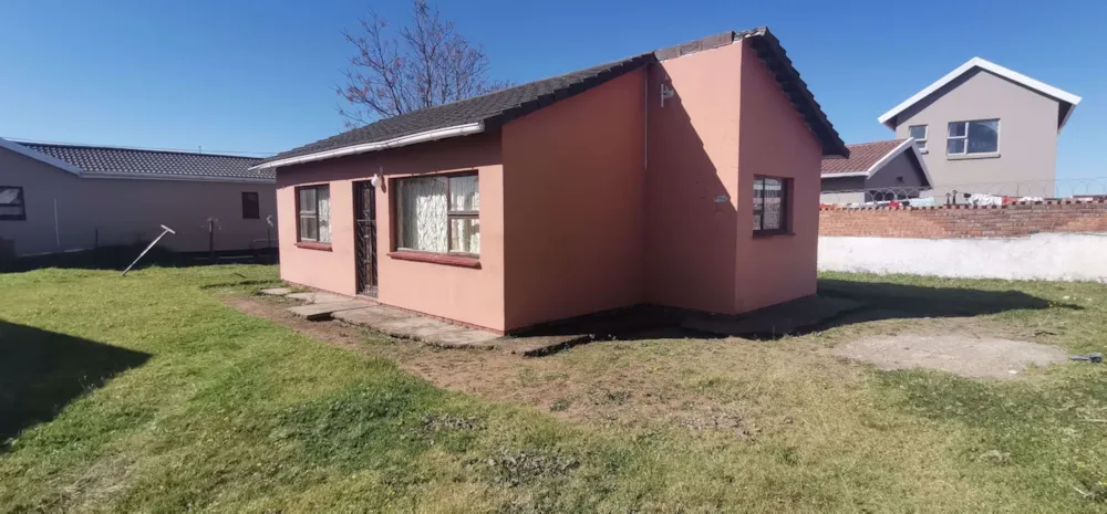 House for sale in King Williams Town (Qonce) - 1MH1579578