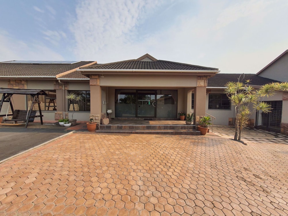 House sold in Oslo Beach, Port Shepstone - 1PX1579800 House sold in Oslo Beach, Port Shepstone - 1PX1579800