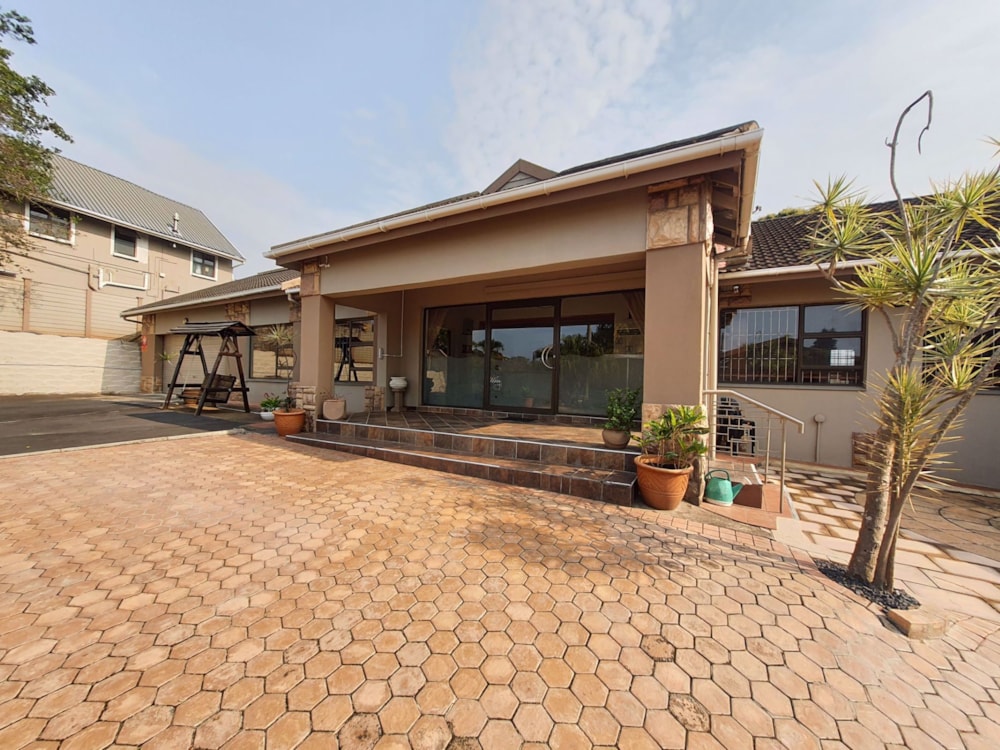 House sold in Oslo Beach, Port Shepstone - 1PX1579800 House sold in Oslo Beach, Port Shepstone - 1PX1579800