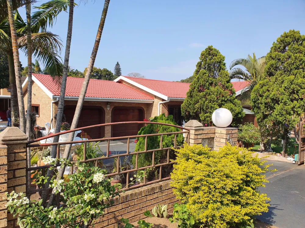 House for sale in Oslo Beach, Port Shepstone - 1PX1579839 House for sale in Oslo Beach, Port Shepstone - 1PX1579839