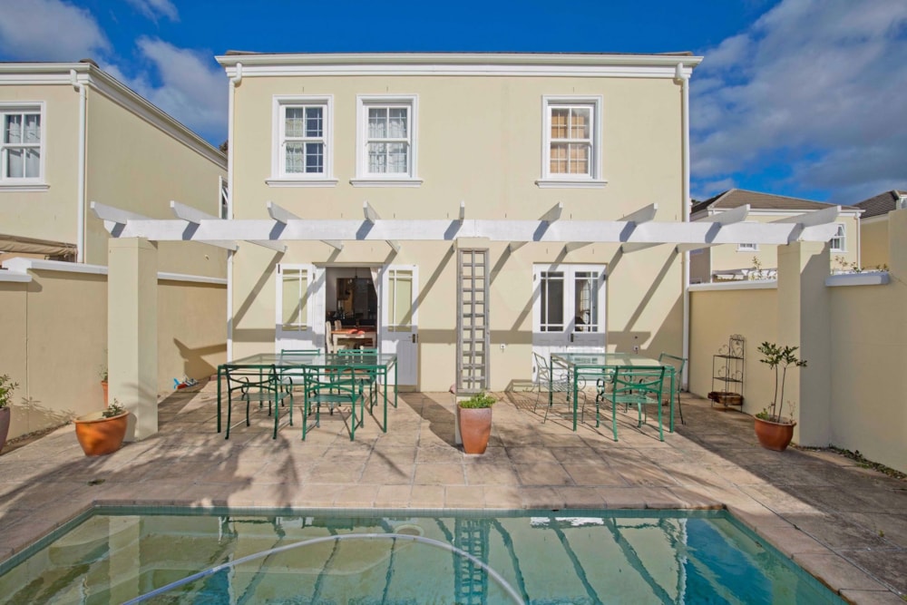 Townhouse to rent in Kenilworth Upper - RBL1731481 Townhouse to rent in Kenilworth Upper - RBL1731481