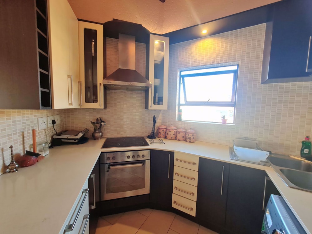 Loft let in Morningside, Sandton - JBL1705422 Loft let in Morningside, Sandton - JBL1705422