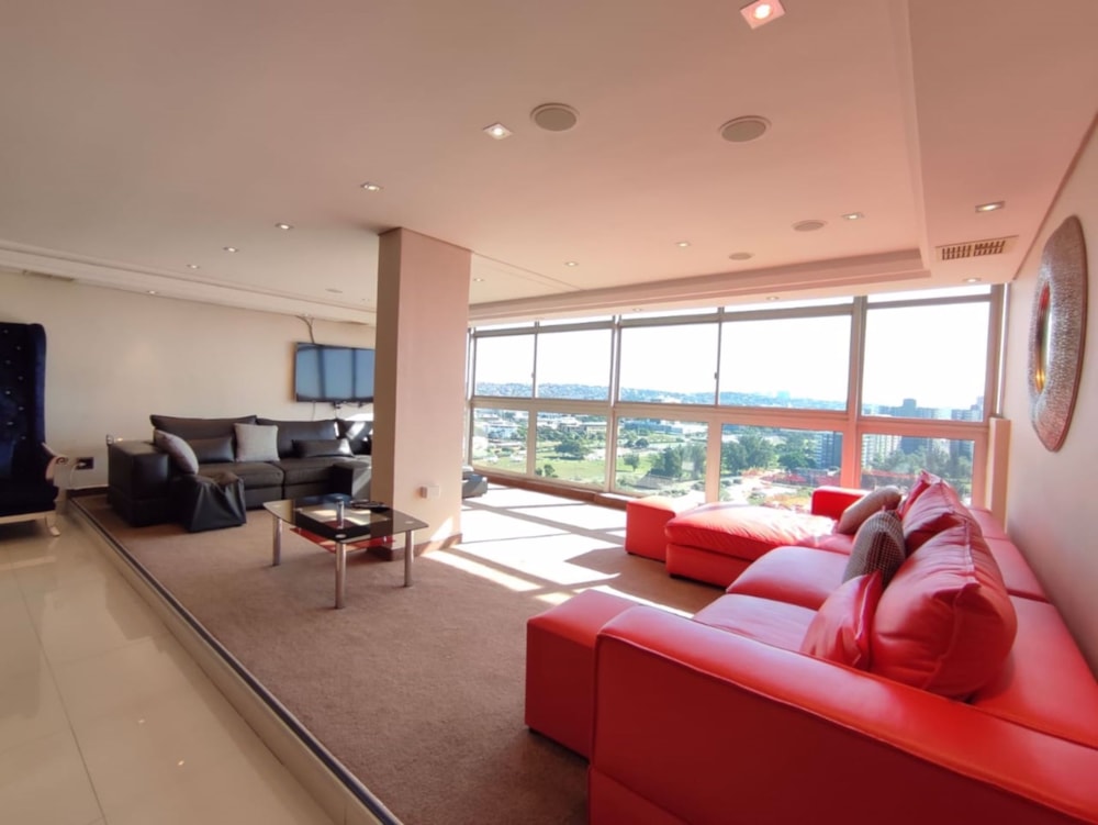 Penthouse apartment for sale in North Beach Durban - 1DA1581733 Penthouse apartment for sale in North Beach Durban - 1DA1581733