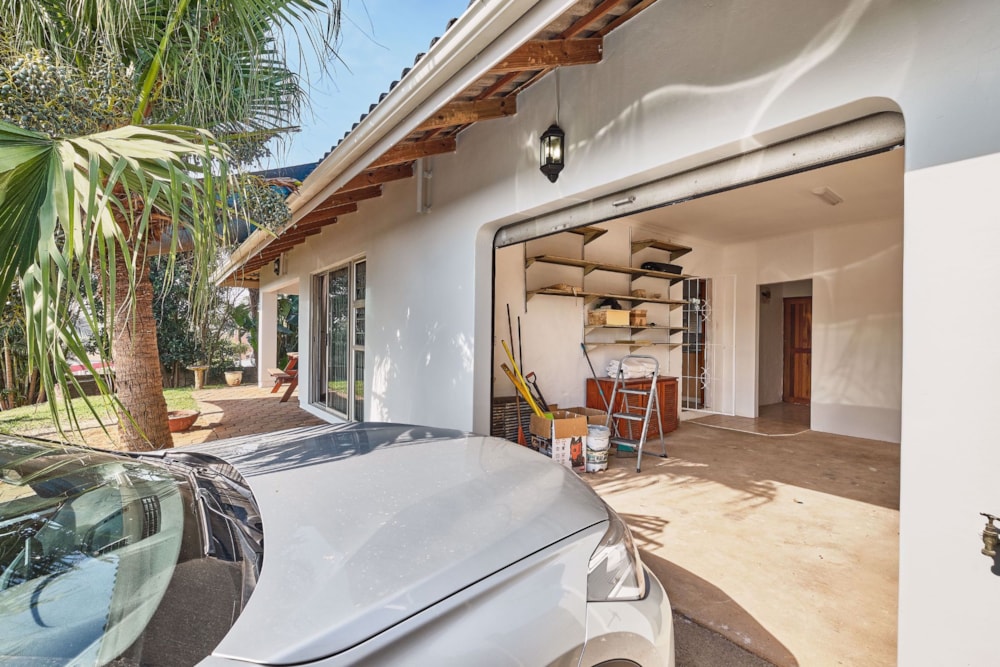 Garden cottage let in Warner Beach - 1WB1734290