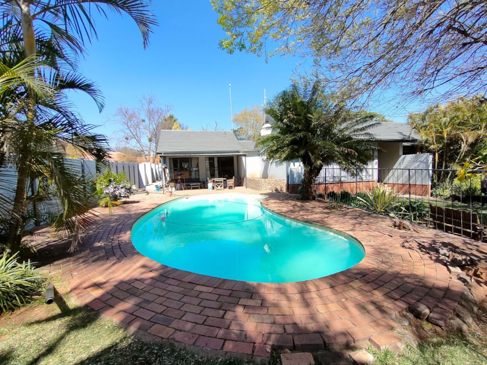 House for sale in Bendor Park - 1PS1669066