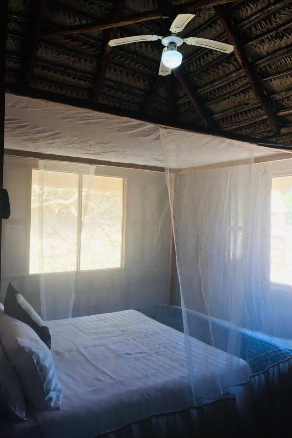 Beach bungalow for sale in Guinjata, Inhambane, Mozambique - 3MQ1582559 Beach bungalow for sale in Guinjata, Inhambane, Mozambique - 3MQ1582559