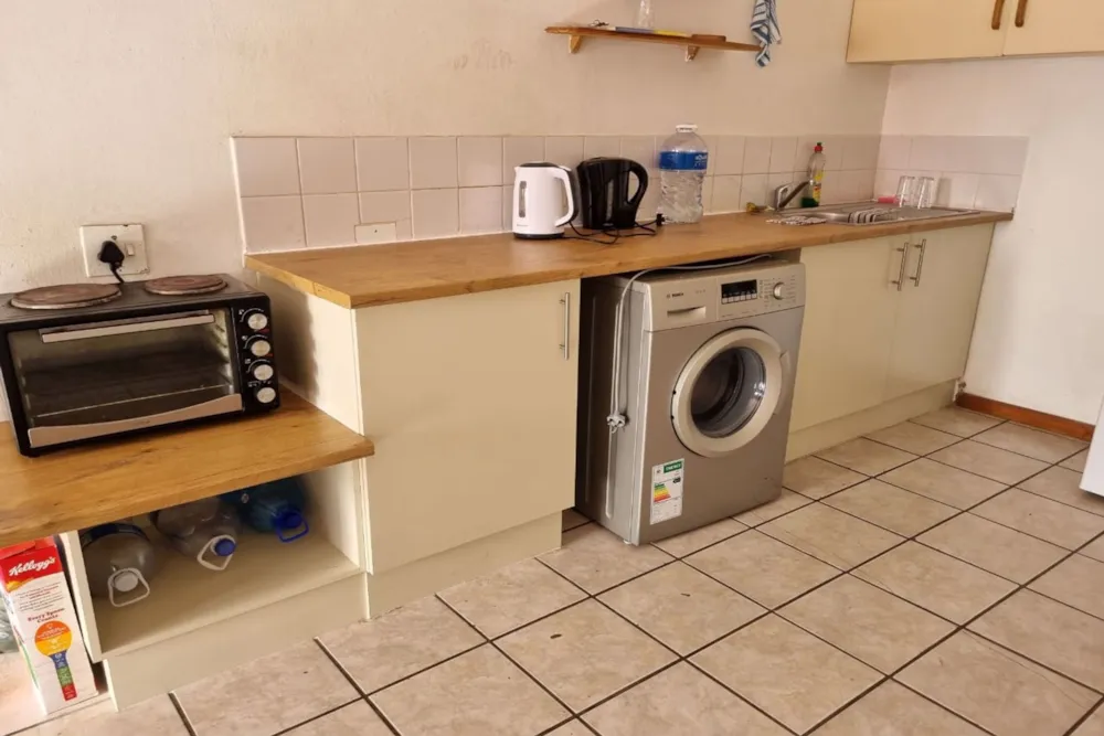 Apartment to rent in Grahamstown Central (Makhanda Central) - 1GC1750219 Apartment to rent in Grahamstown Central (Makhanda Central) - 1GC1750219