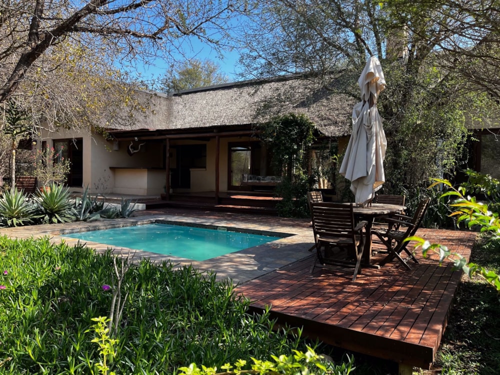 House let in Hoedspruit Wildlife Estate - 1HS1714736 House let in Hoedspruit Wildlife Estate - 1HS1714736