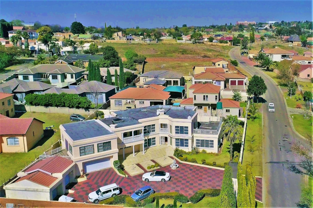 Double-storey house for sale in Die Heuwel - 1WD1737608