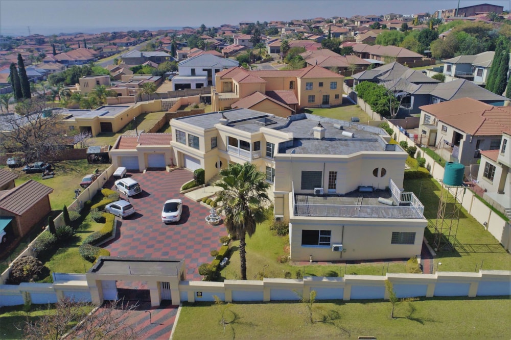 Double-storey house for sale in Die Heuwel - 1WD1737608