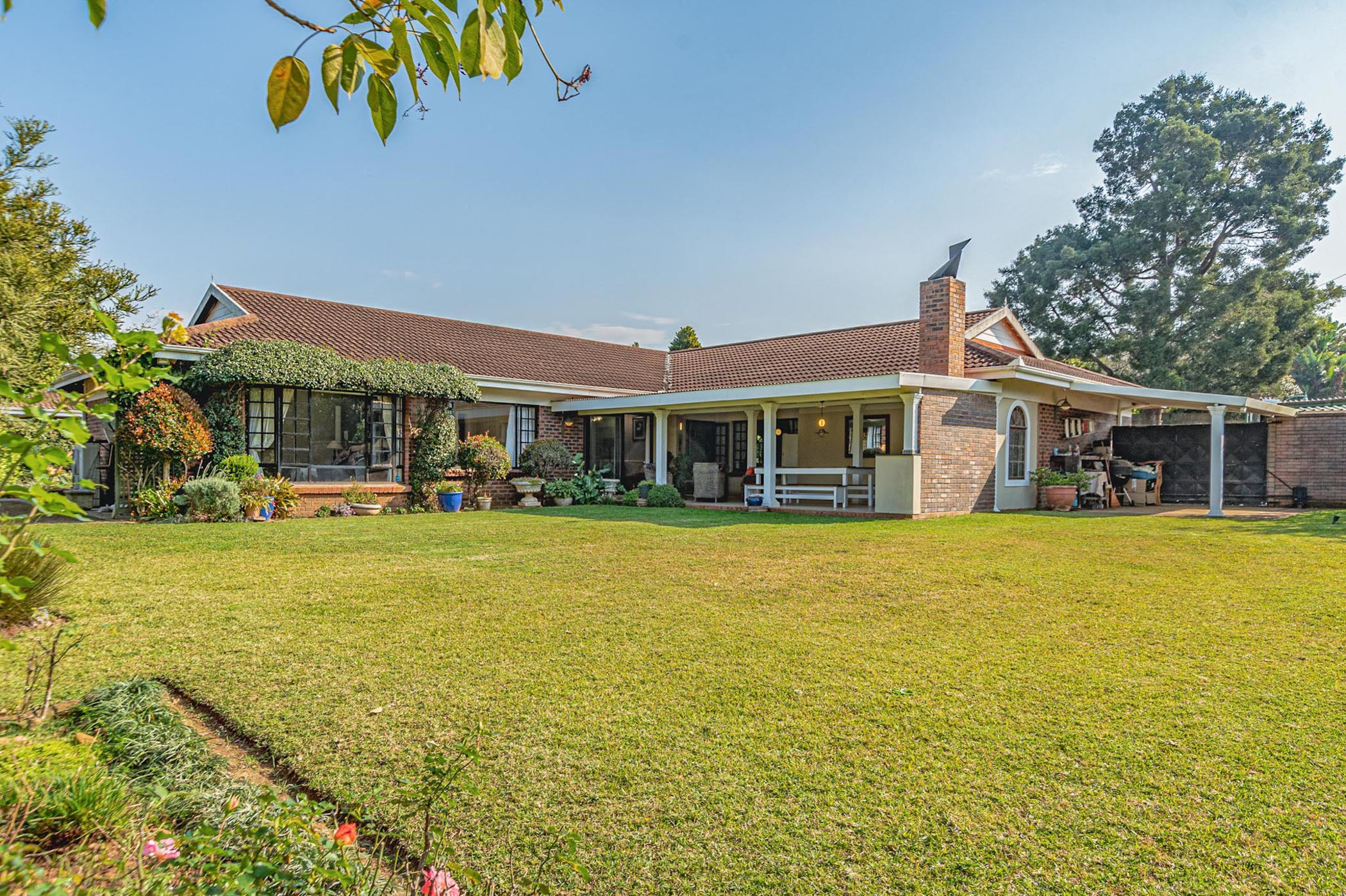 Townhouse for sale in Kloof - 1KF1716689