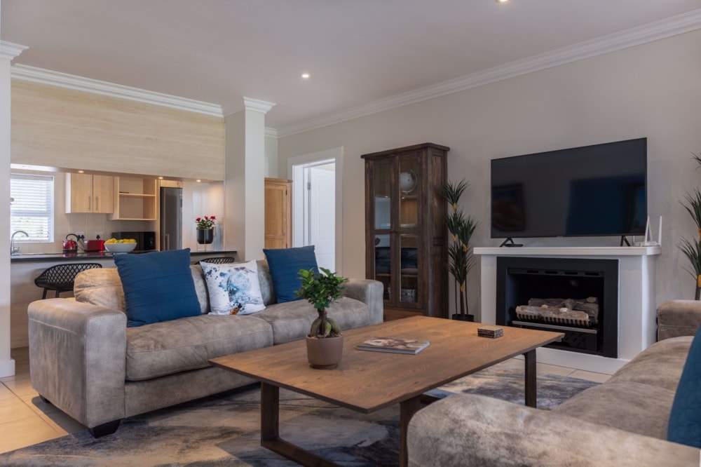 Security estate home to rent in Keurbooms - 1KG1579936