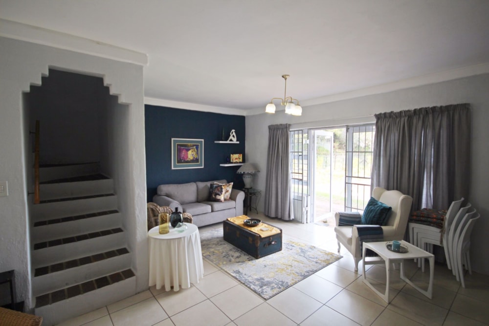 Townhouse to rent in Seafield, Kleinemonde - 1PF1726878