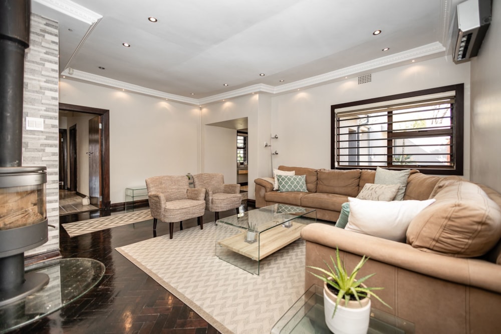 House for sale in Greenside, Johannesburg - HP1721964 House for sale in Greenside, Johannesburg - HP1721964