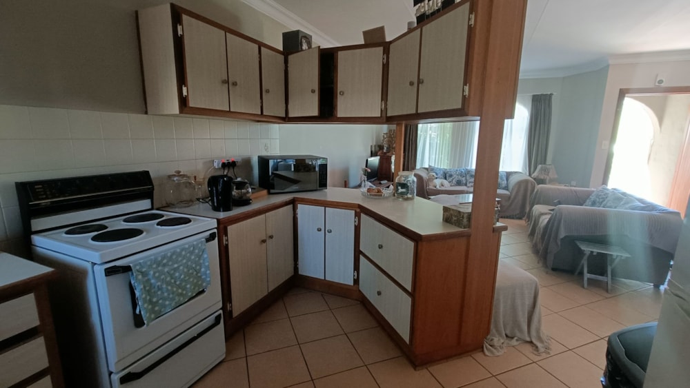 Townhouse to rent in Langenhovenpark - 1BX1716132 Townhouse to rent in Langenhovenpark - 1BX1716132