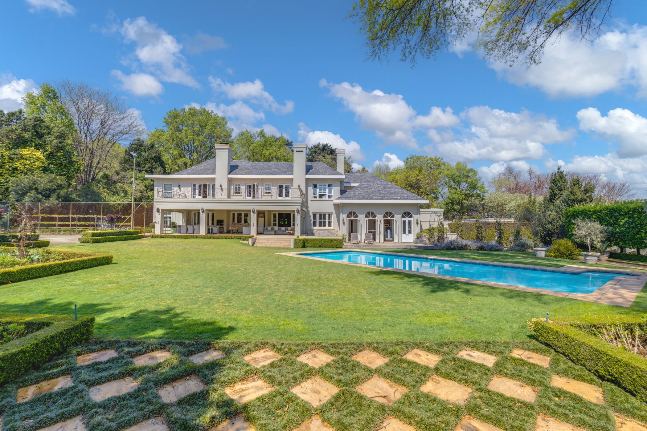 House for sale in Houghton Estate - HP1584235