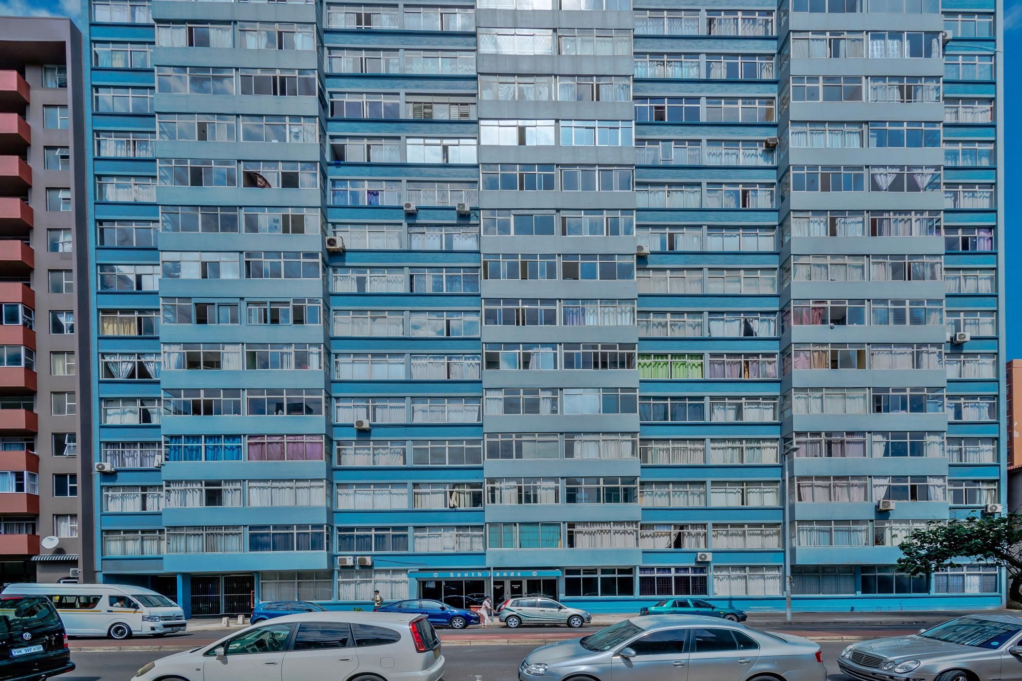 Bachelor apartment for sale in South Beach Durban - 1DA1587135