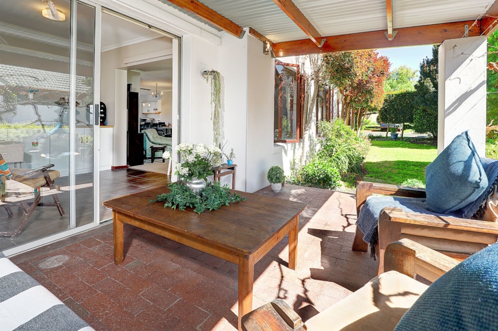 House for sale in Paarl - TK1708875 House for sale in Paarl - TK1708875