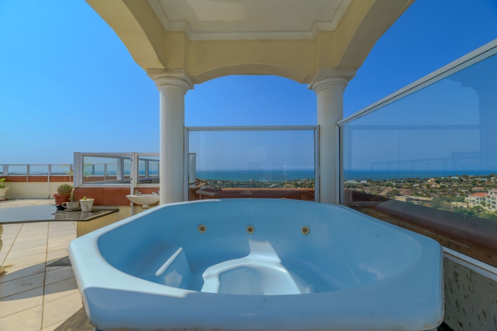 Apartment for sale in La Lucia - 1ND1587806 Apartment for sale in La Lucia - 1ND1587806