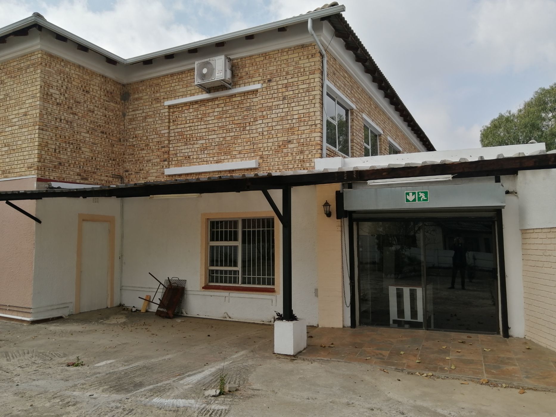 Commercial office to rent in Brackenhurst - 1GV1738157