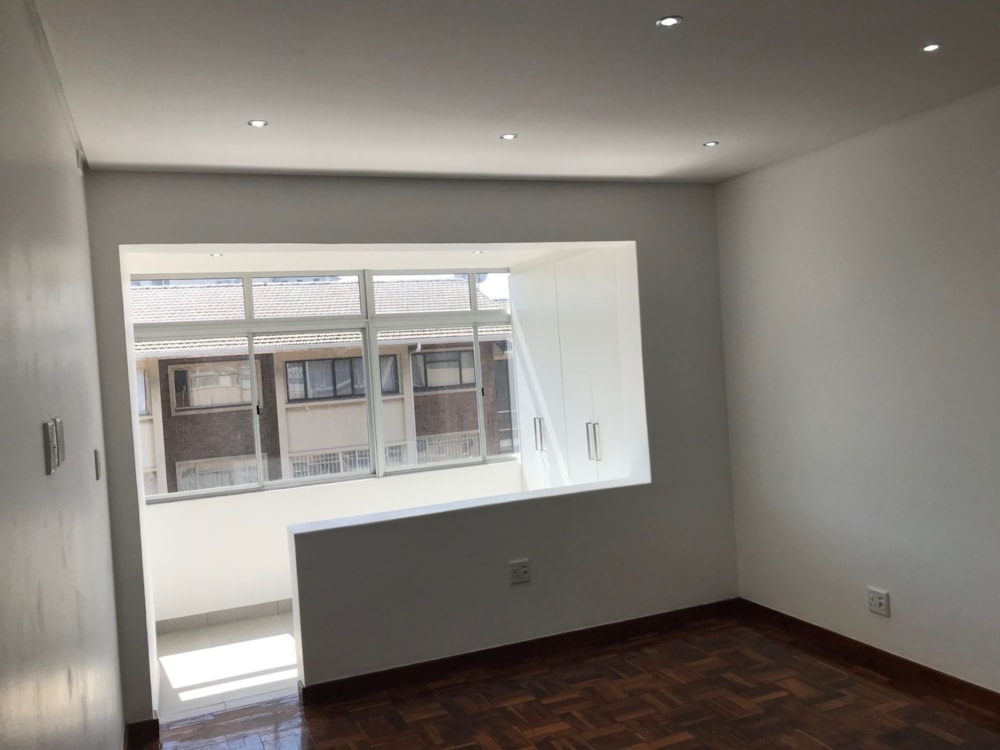 Apartment for sale in Westridge, Durban - 1DA1586986 Apartment for sale in Westridge, Durban - 1DA1586986