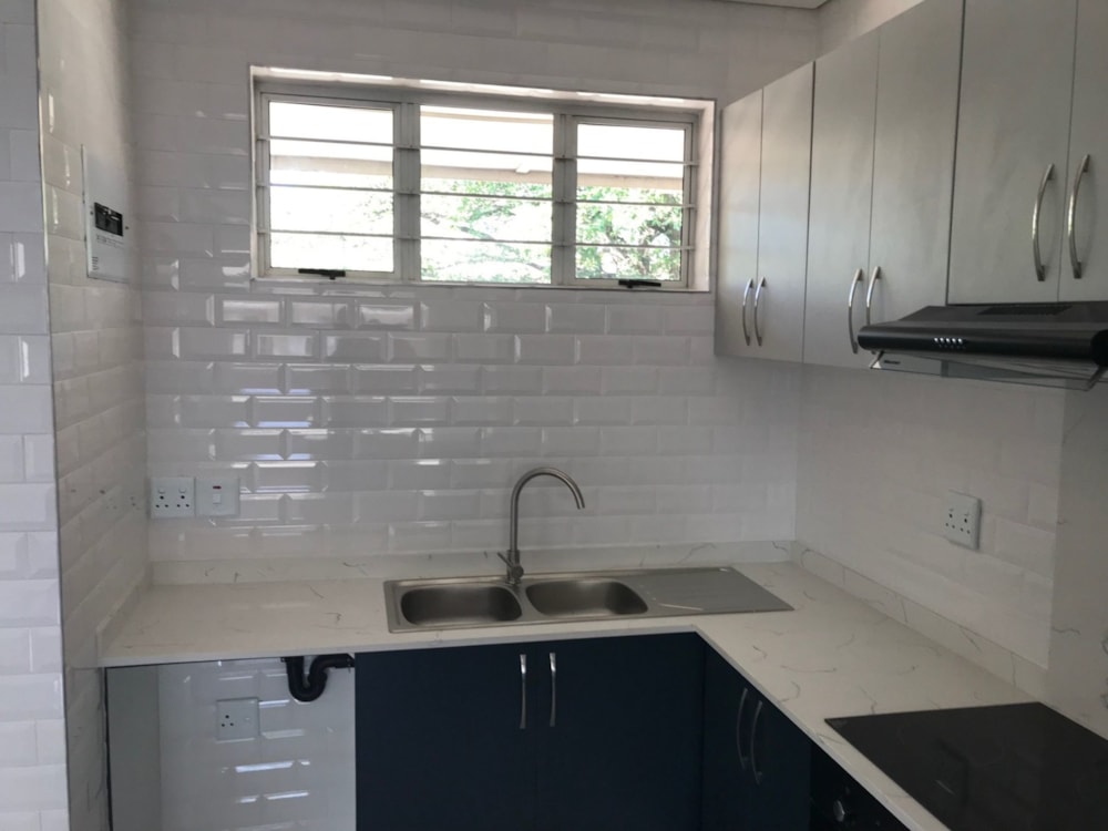 Apartment for sale in Westridge, Durban - 1DA1586986 Apartment for sale in Westridge, Durban - 1DA1586986