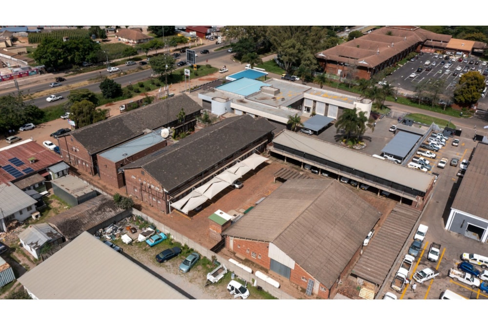 Commercial office for sale in Msasa, Zimbabwe - 3ZB1560388 Commercial office for sale in Msasa, Zimbabwe - 3ZB1560388