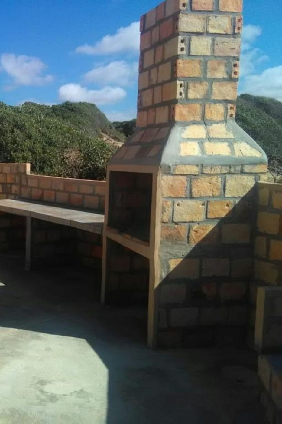 Beach bungalow for sale in Inharrime, Mozambique - 3MQ1689125