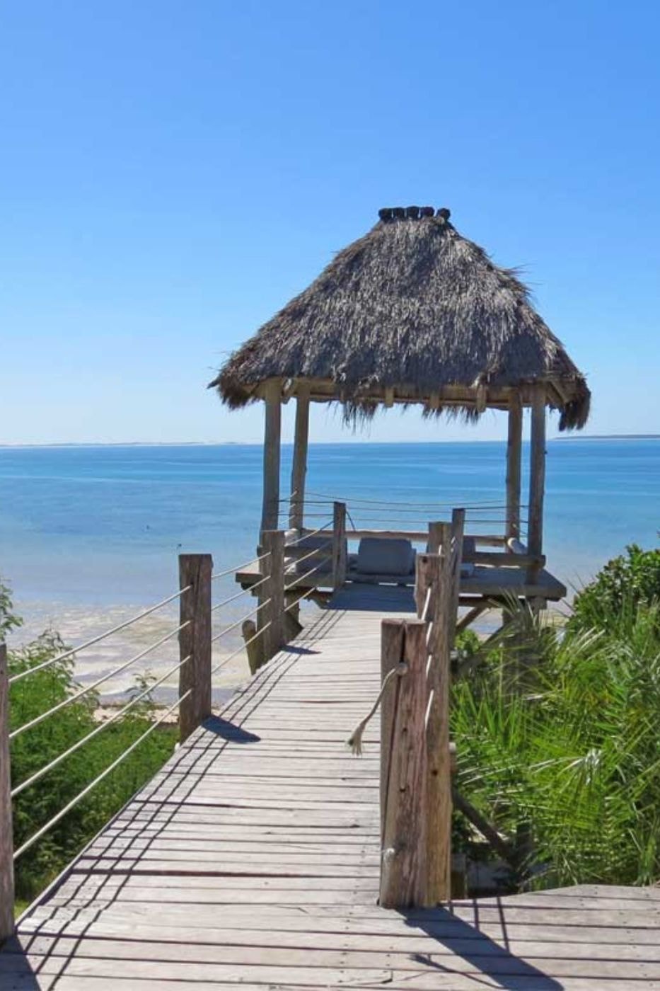 Beachfront villa for sale in Vilanculos, Mozambique - 3MQ1584292