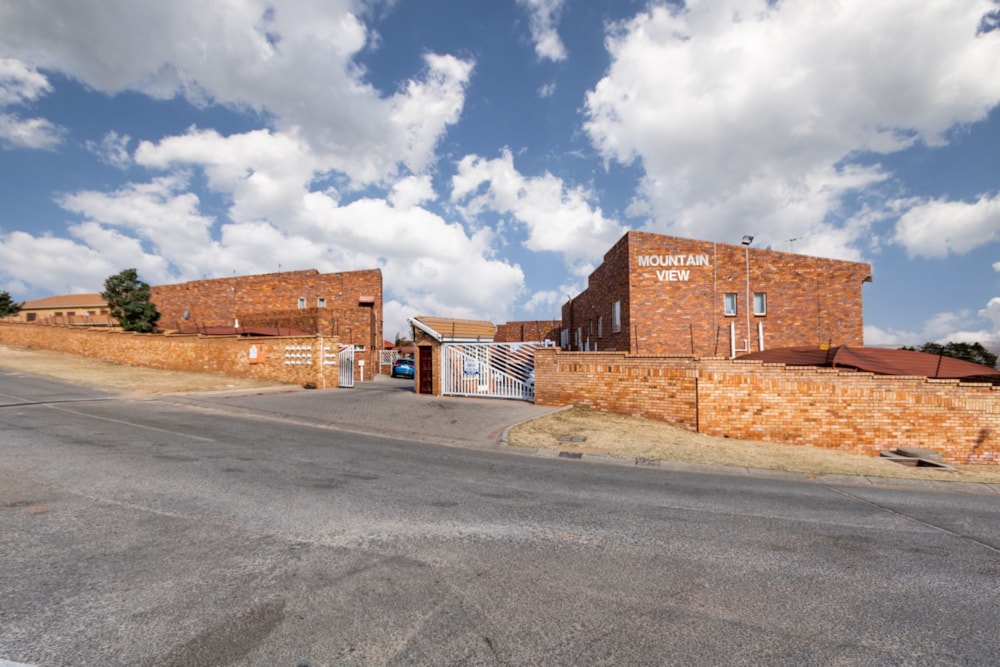 Townhouse let in Winchester Hills - 1GV1711321 Townhouse let in Winchester Hills - 1GV1711321