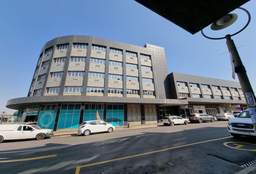 Commercial office to rent in New Redruth - 1AB1584529 Commercial office to rent in New Redruth - 1AB1584529