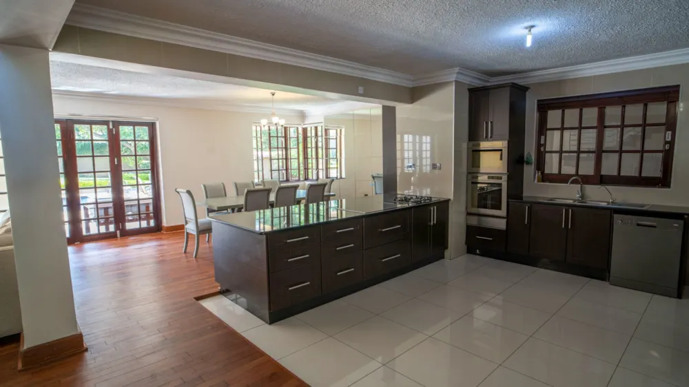House for sale in Ballantyne Park, Zimbabwe - 3ZB1584918 House for sale in Ballantyne Park, Zimbabwe - 3ZB1584918