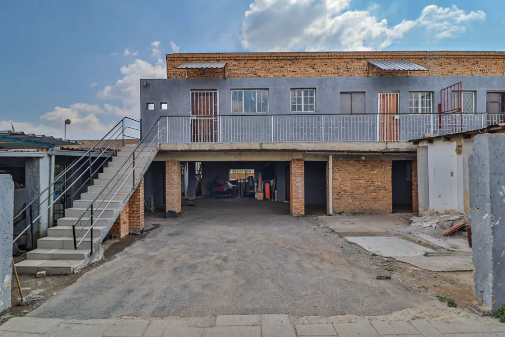 Residential complex for sale in Regents Park - 1GV1584951 Residential complex for sale in Regents Park - 1GV1584951