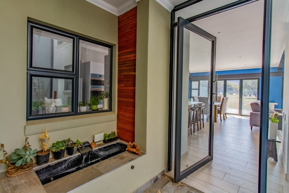 Double-storey house for sale in The Islands Estate - 1HR1585226 Double-storey house for sale in The Islands Estate - 1HR1585226