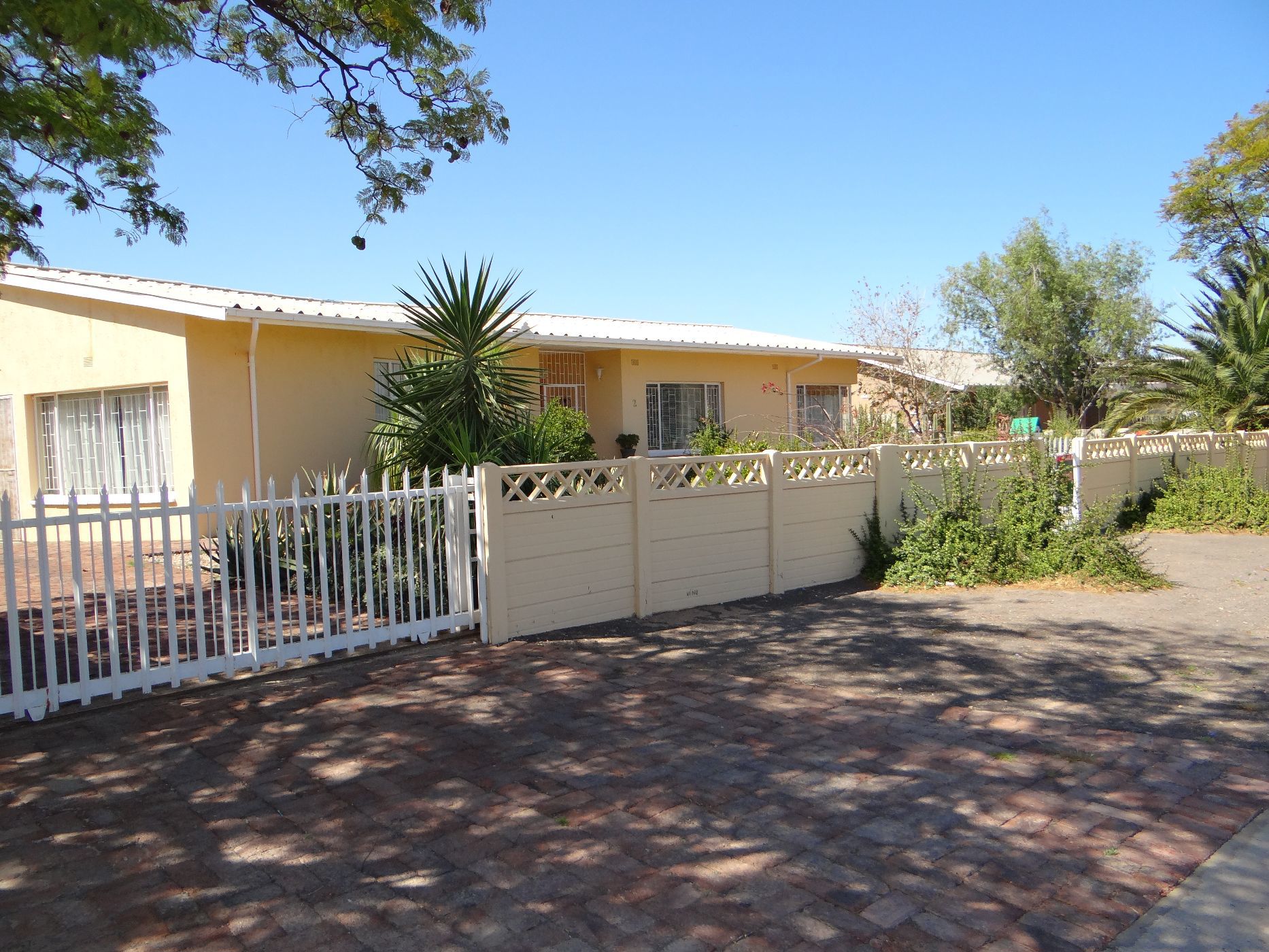 House for sale in Hospital Hill, Beaufort West - 1KK1754772